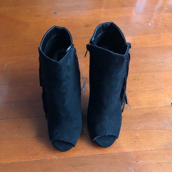 NWT Fringe Peep-toe Booties - Picture 3 of 11